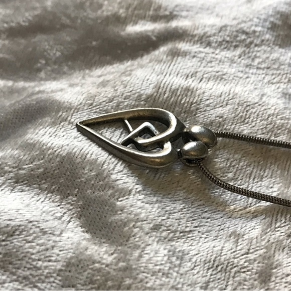 Entwined - Picture 6 of 9